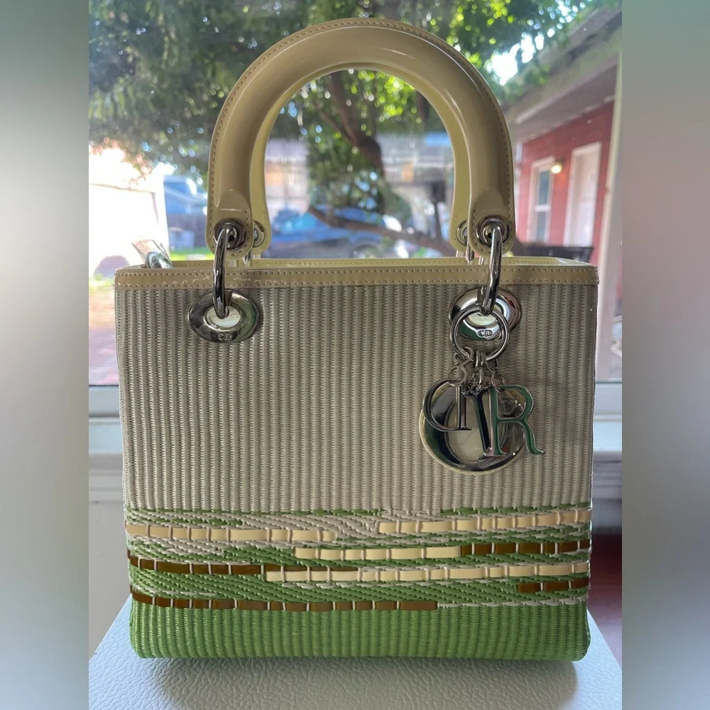 Limited Edition Lady Dior 2012 - Picture 4 of 13